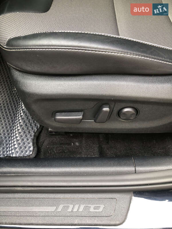 Внедорожник / Кроссовер Kia Niro 2021 в Ровно