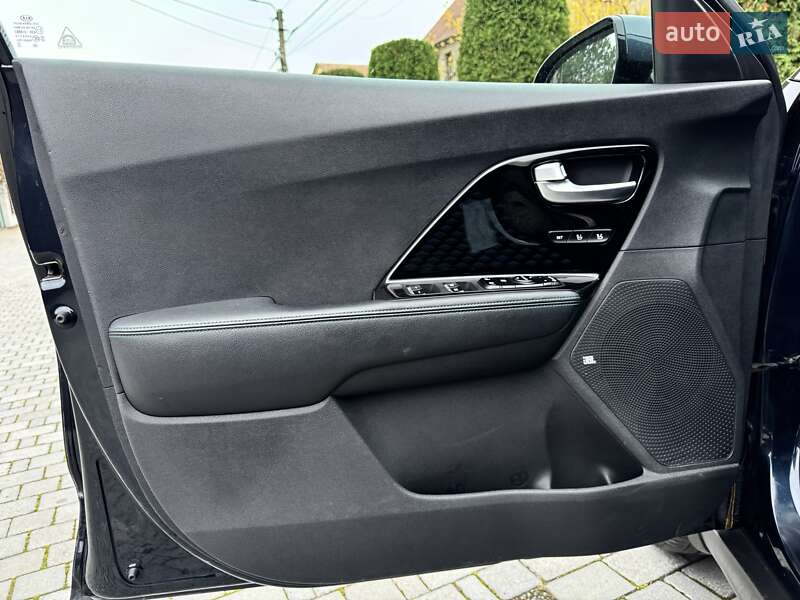 Внедорожник / Кроссовер Kia Niro 2019 в Ровно