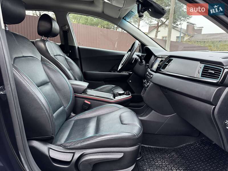 Внедорожник / Кроссовер Kia Niro 2019 в Ровно