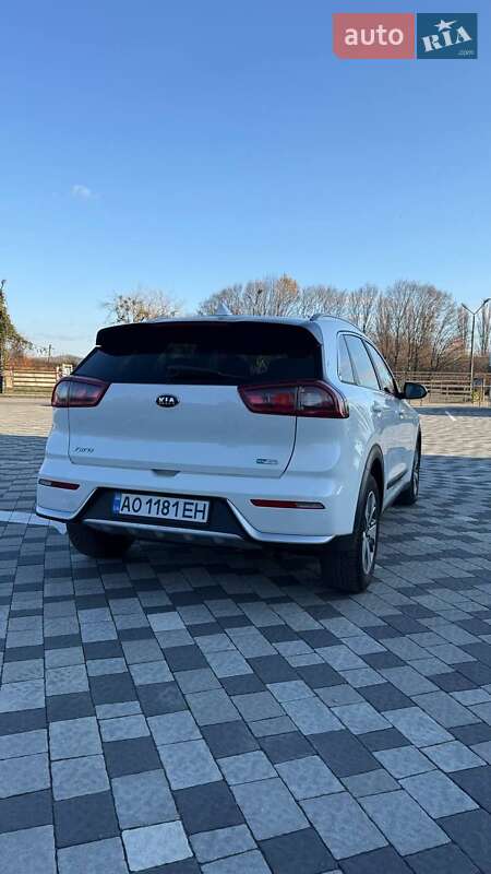 Внедорожник / Кроссовер Kia Niro 2019 в Мукачево