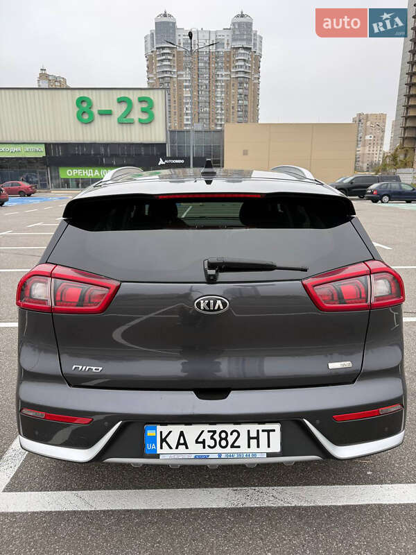 Позашляховик / Кросовер Kia Niro 2018 в Києві