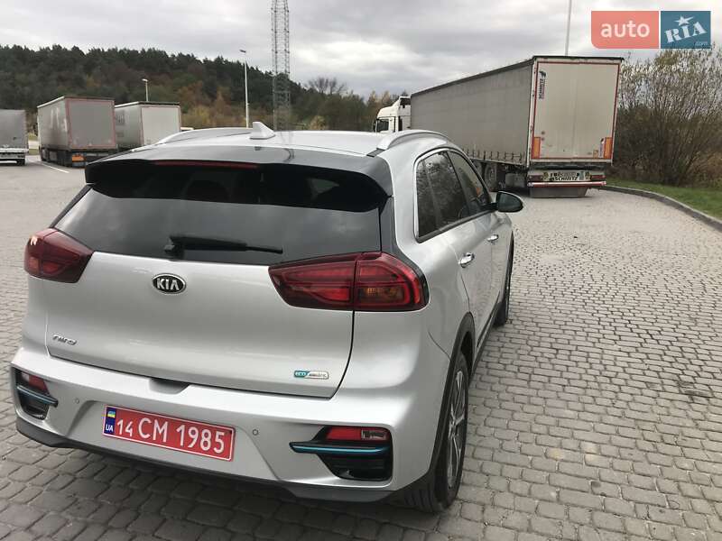 Внедорожник / Кроссовер Kia Niro 2020 в Львове