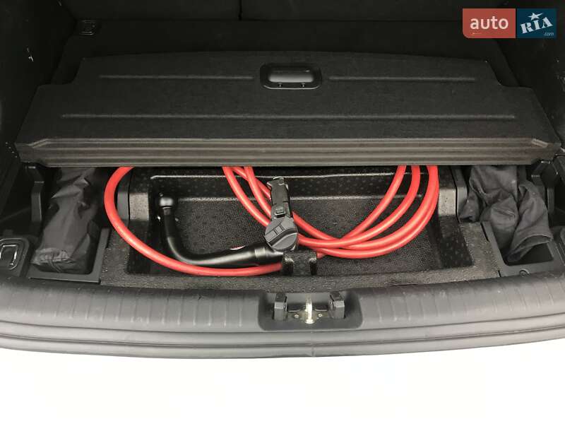 Внедорожник / Кроссовер Kia Niro 2020 в Львове