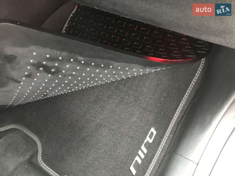 Внедорожник / Кроссовер Kia Niro 2020 в Львове