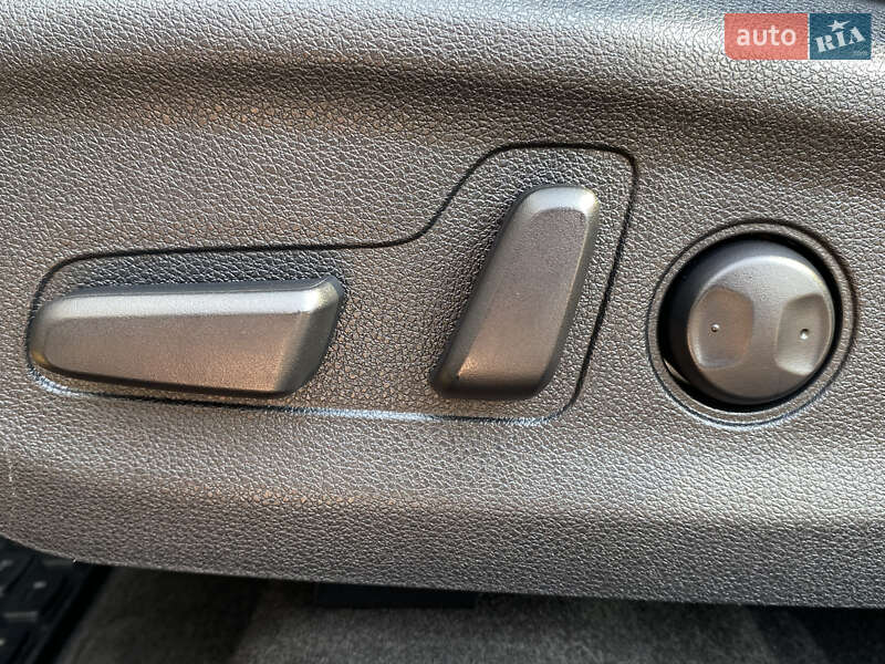 Внедорожник / Кроссовер Kia Niro 2020 в Львове