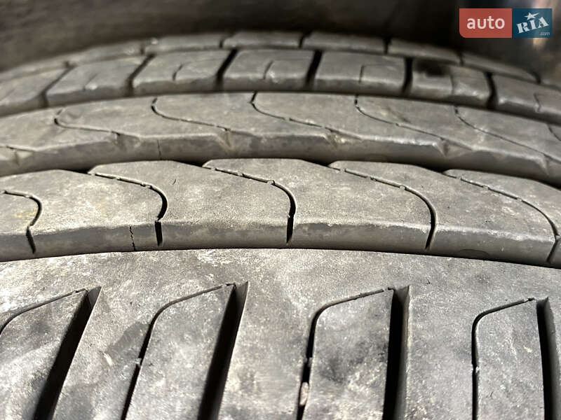 Внедорожник / Кроссовер Kia Niro 2020 в Львове