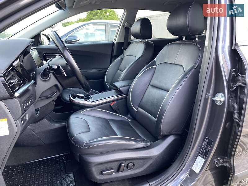 Внедорожник / Кроссовер Kia Niro 2020 в Львове