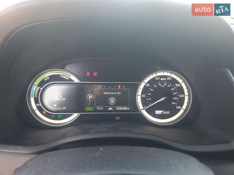 Позашляховик / Кросовер Kia Niro 2017 в Львові