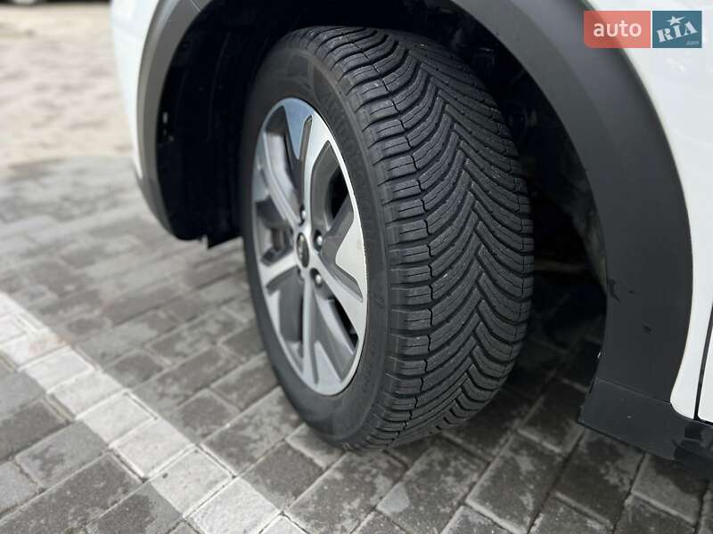 Внедорожник / Кроссовер Kia Niro 2021 в Виннице