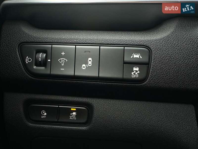 Внедорожник / Кроссовер Kia Niro 2022 в Львове