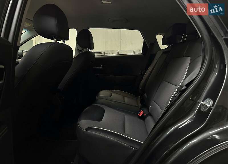 Внедорожник / Кроссовер Kia Niro 2022 в Львове