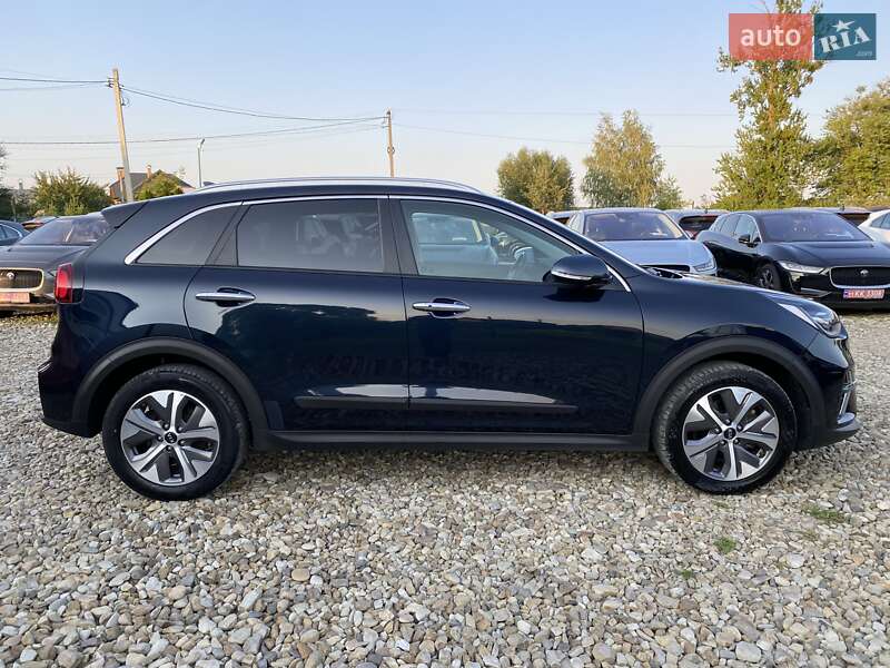Внедорожник / Кроссовер Kia Niro 2020 в Львове фото 18 Внедорожник / Кроссовер Kia Niro 2020 в Львове