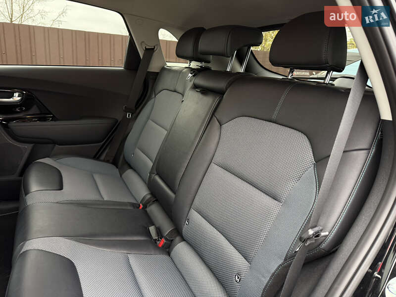 Внедорожник / Кроссовер Kia Niro 2020 в Виннице фото 31 Внедорожник / Кроссовер Kia Niro 2020 в Виннице
