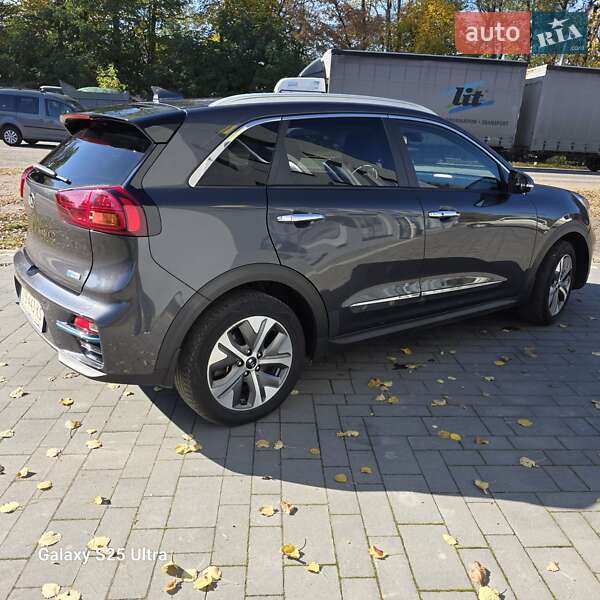 Внедорожник / Кроссовер Kia Niro 2020 в Моршине