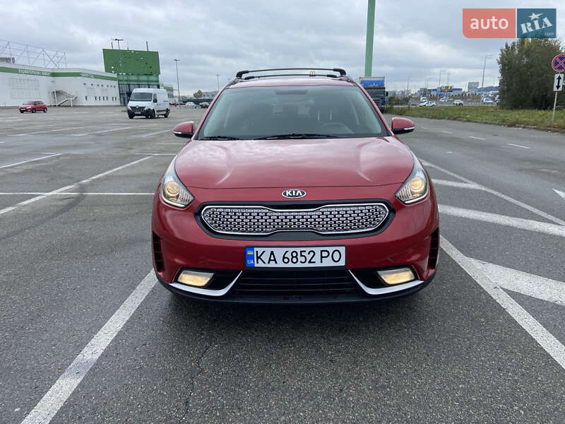 Позашляховик / Кросовер Kia Niro 2018 в Києві