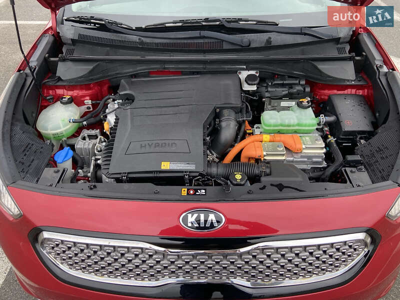 Позашляховик / Кросовер Kia Niro 2018 в Києві