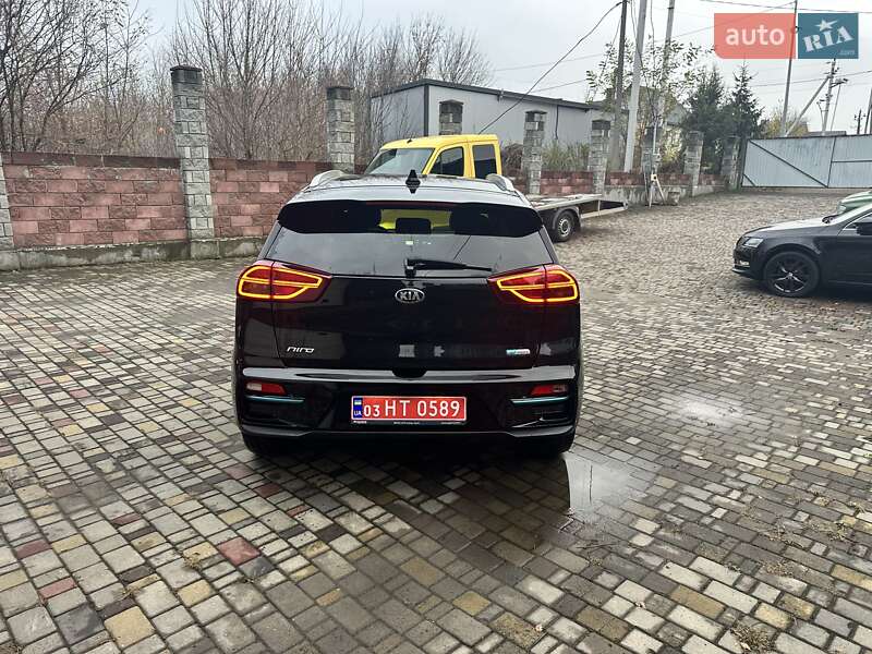 Внедорожник / Кроссовер Kia Niro 2020 в Луцке фото 8 Внедорожник / Кроссовер Kia Niro 2020 в Луцке