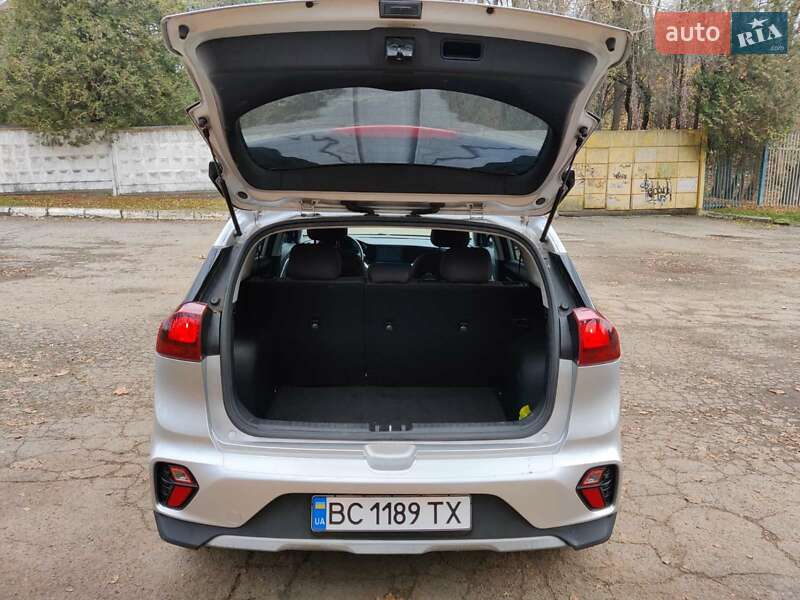 Внедорожник / Кроссовер Kia Niro 2021 в Львове