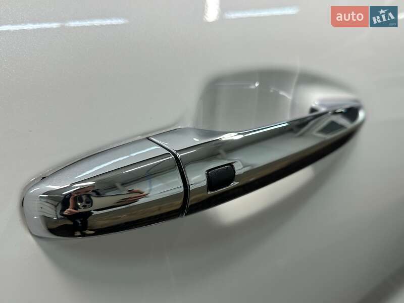 Внедорожник / Кроссовер Kia Niro 2021 в Львове