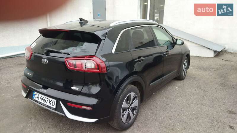Внедорожник / Кроссовер Kia Niro 2018 в Черкассах
