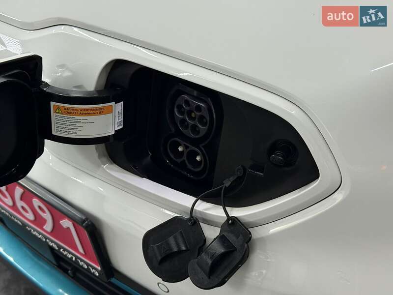 Позашляховик / Кросовер Kia Niro 2020 в Луцьку фото 9 Позашляховик / Кросовер Kia Niro 2020 в Луцьку