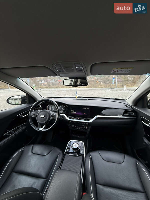 Позашляховик / Кросовер Kia Niro 2020 в Бережанах
