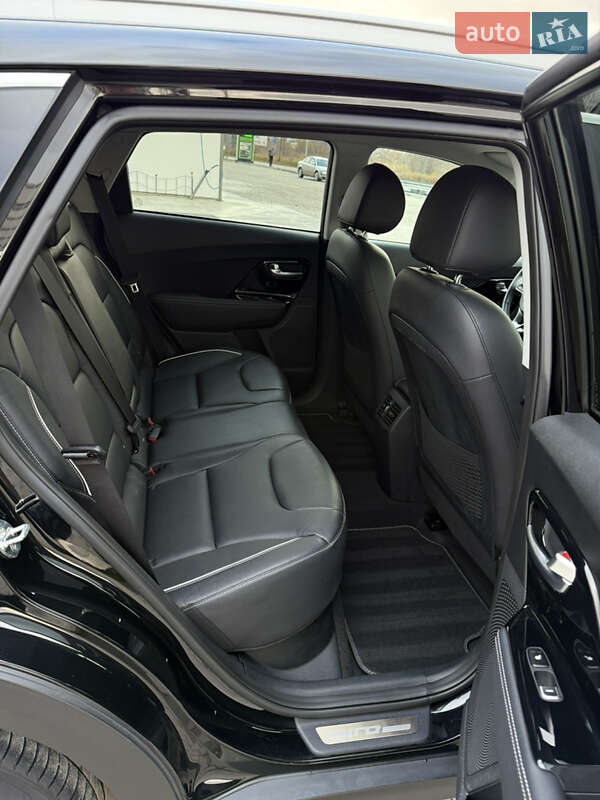 Позашляховик / Кросовер Kia Niro 2020 в Бережанах