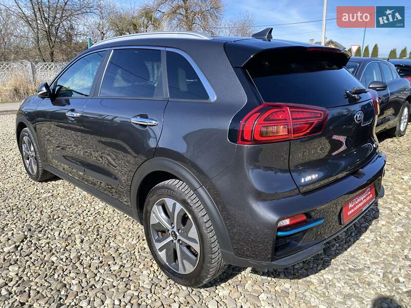 Внедорожник / Кроссовер Kia Niro 2020 в Львове фото 18 Внедорожник / Кроссовер Kia Niro 2020 в Львове