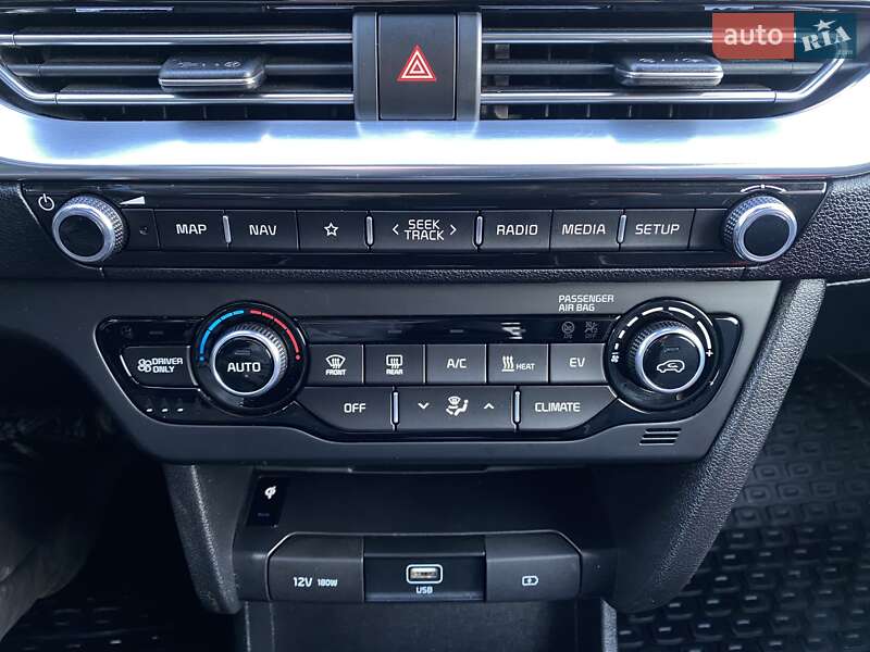 Внедорожник / Кроссовер Kia Niro 2020 в Львове фото 48 Внедорожник / Кроссовер Kia Niro 2020 в Львове