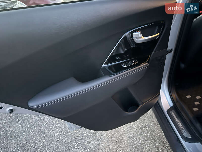 Внедорожник / Кроссовер Kia Niro 2019 в Тернополе фото 19 Внедорожник / Кроссовер Kia Niro 2019 в Тернополе