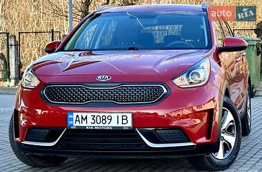Позашляховик / Кросовер Kia Niro 2017 в Житомирі