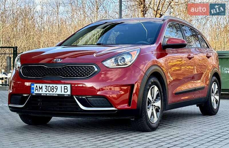 Внедорожник / Кроссовер Kia Niro 2017 в Житомире фото 17 Внедорожник / Кроссовер Kia Niro 2017 в Житомире
