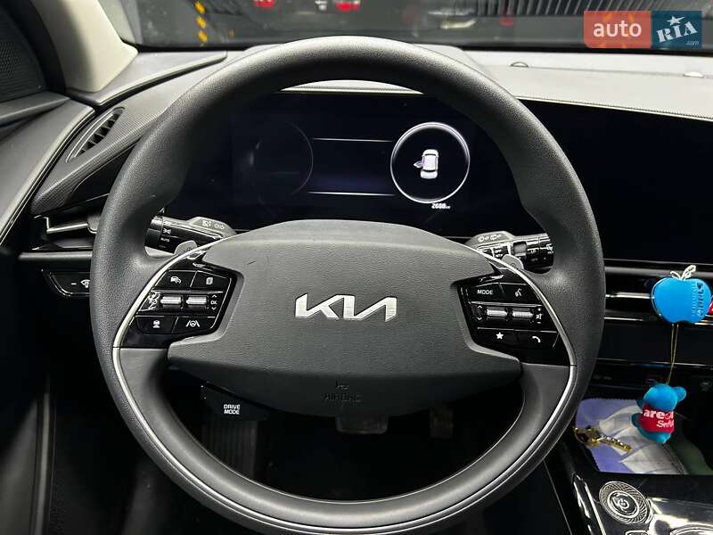 Внедорожник / Кроссовер Kia Niro 2023 в Черновцах