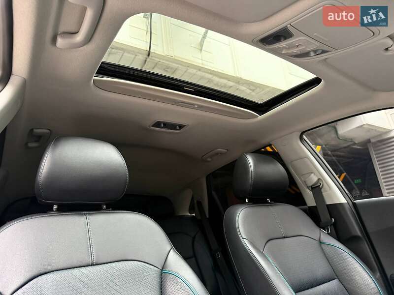 Внедорожник / Кроссовер Kia Niro 2020 в Киеве фото 15 Внедорожник / Кроссовер Kia Niro 2020 в Киеве