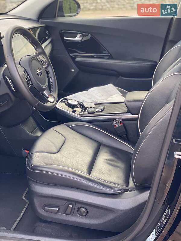 Внедорожник / Кроссовер Kia Niro 2020 в Тернополе