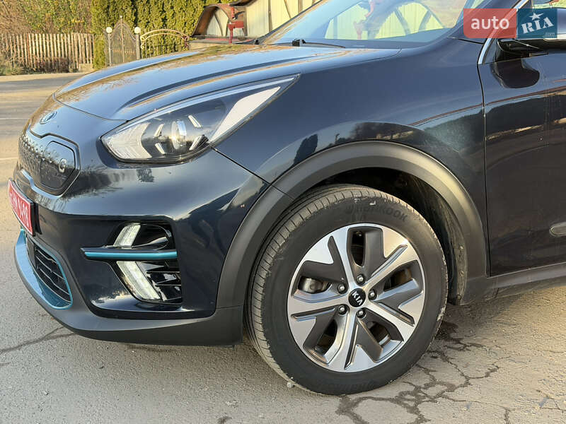 Внедорожник / Кроссовер Kia Niro 2020 в Тернополе