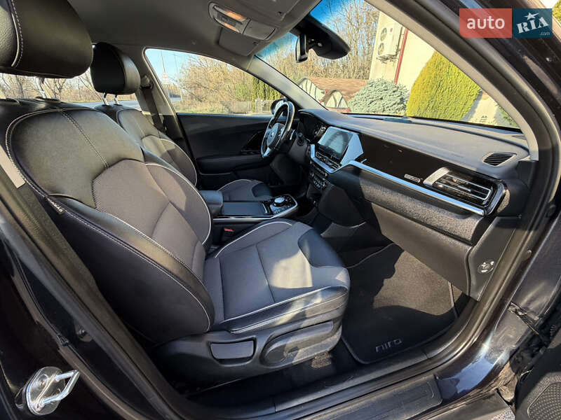 Внедорожник / Кроссовер Kia Niro 2020 в Тернополе