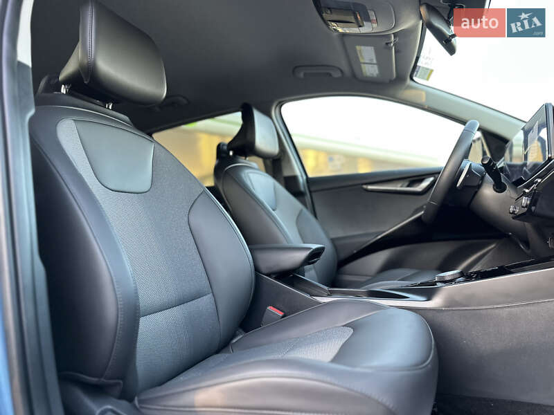 Внедорожник / Кроссовер Kia Niro 2024 в Дрогобыче