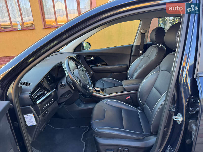 Внедорожник / Кроссовер Kia Niro 2020 в Ровно фото 13 Внедорожник / Кроссовер Kia Niro 2020 в Ровно