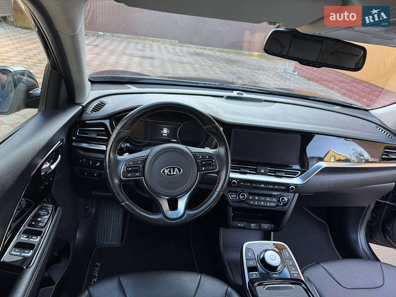 Внедорожник / Кроссовер Kia Niro 2020 в Ровно фото 32 Внедорожник / Кроссовер Kia Niro 2020 в Ровно