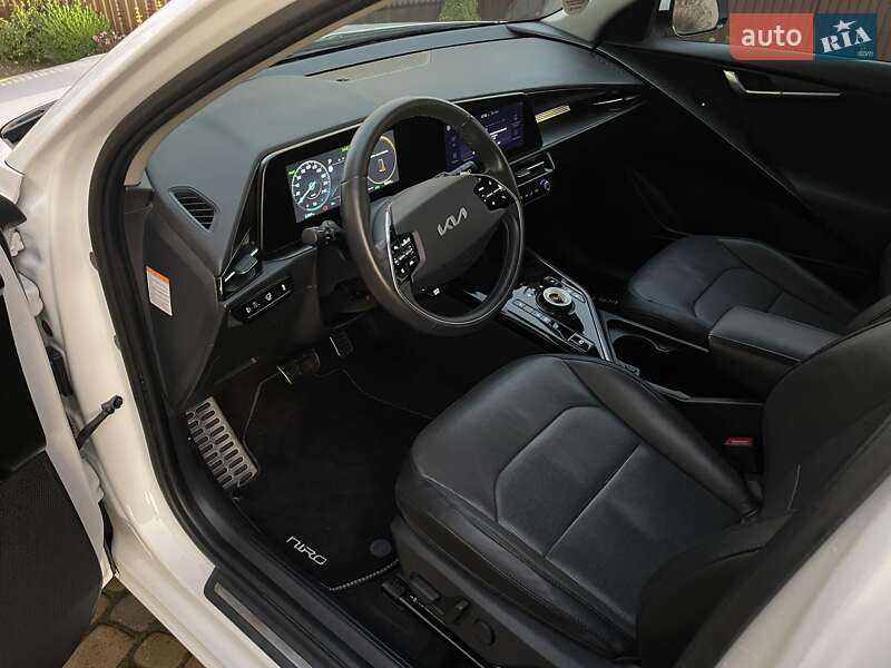 Позашляховик / Кросовер Kia Niro 2022 в Львові фото 26 Позашляховик / Кросовер Kia Niro 2022 в Львові