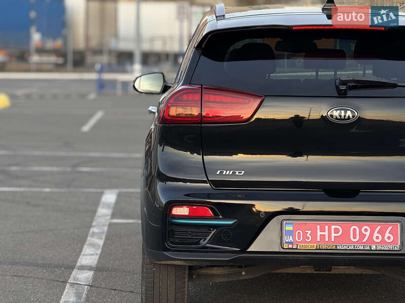 Внедорожник / Кроссовер Kia Niro 2021 в Киеве