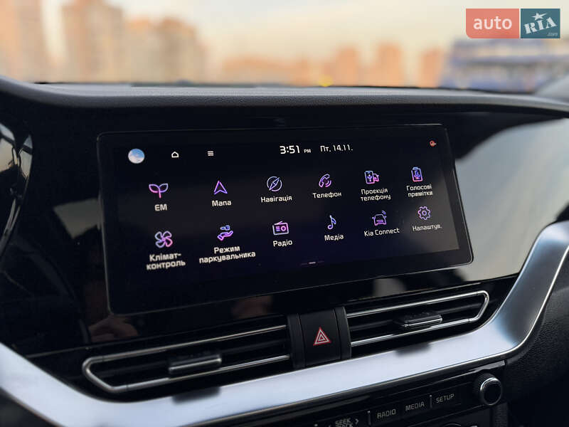 Внедорожник / Кроссовер Kia Niro 2021 в Киеве