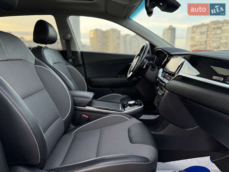 Внедорожник / Кроссовер Kia Niro 2021 в Киеве