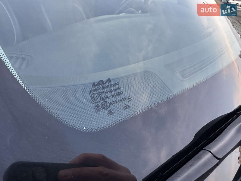 Внедорожник / Кроссовер Kia Niro 2021 в Киеве