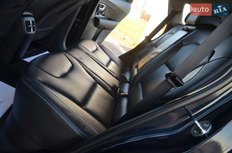 Внедорожник / Кроссовер Kia Niro 2020 в Дрогобыче