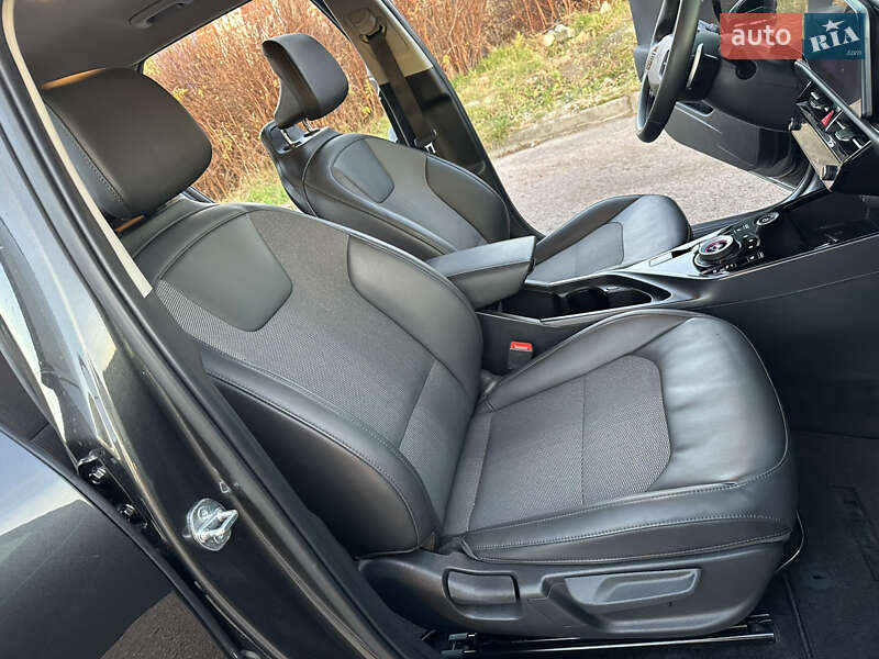 Внедорожник / Кроссовер Kia Niro 2024 в Дрогобыче