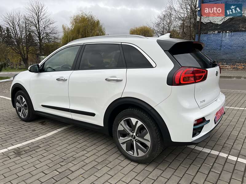Внедорожник / Кроссовер Kia Niro 2020 в Луцке фото 8 Внедорожник / Кроссовер Kia Niro 2020 в Луцке