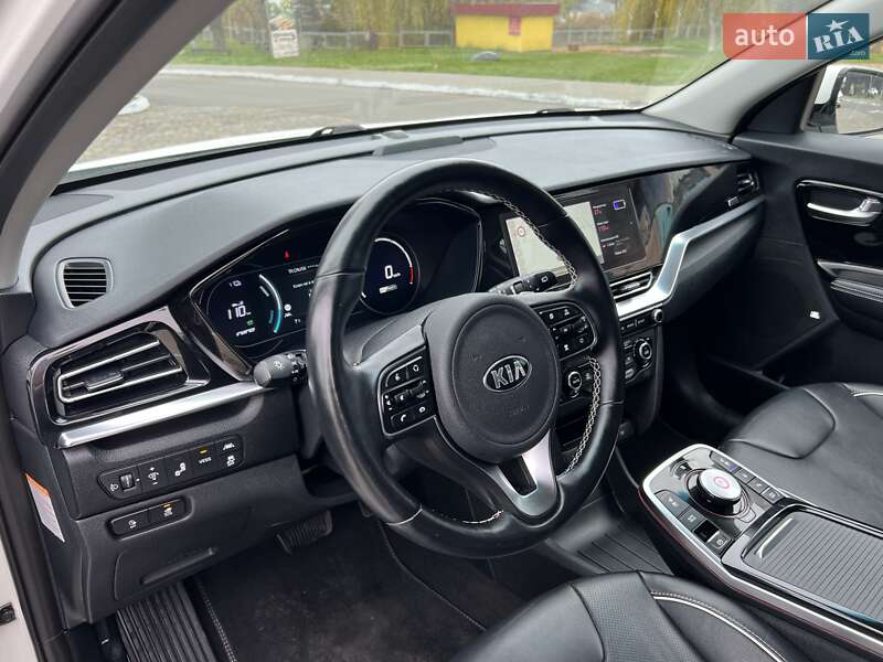 Внедорожник / Кроссовер Kia Niro 2020 в Луцке фото 36 Внедорожник / Кроссовер Kia Niro 2020 в Луцке
