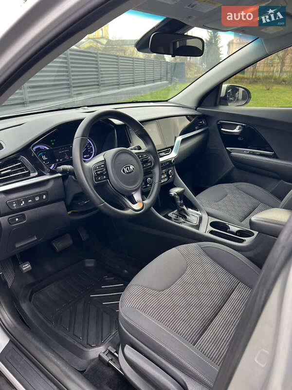 Внедорожник / Кроссовер Kia Niro 2020 в Львове